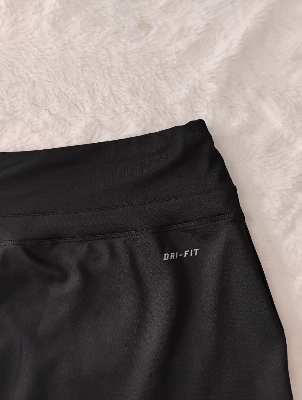 Nike Athletic Dri-Fit Capri Pants - Picture 3 of 5